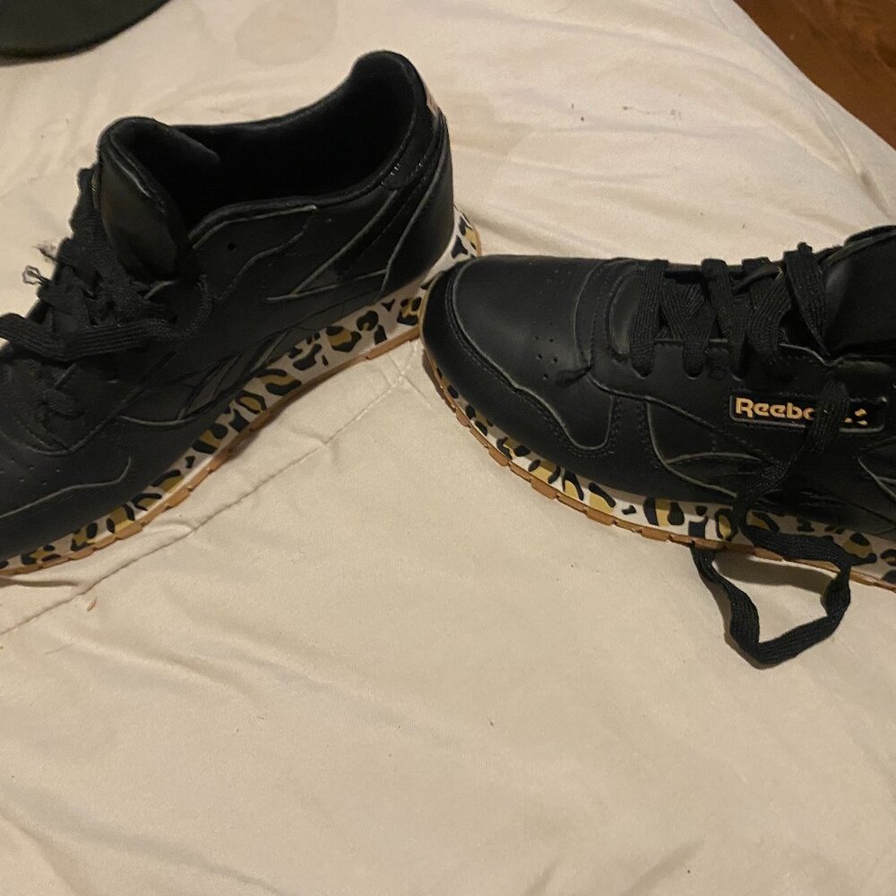 Reebok Classic Leopard print black shoes